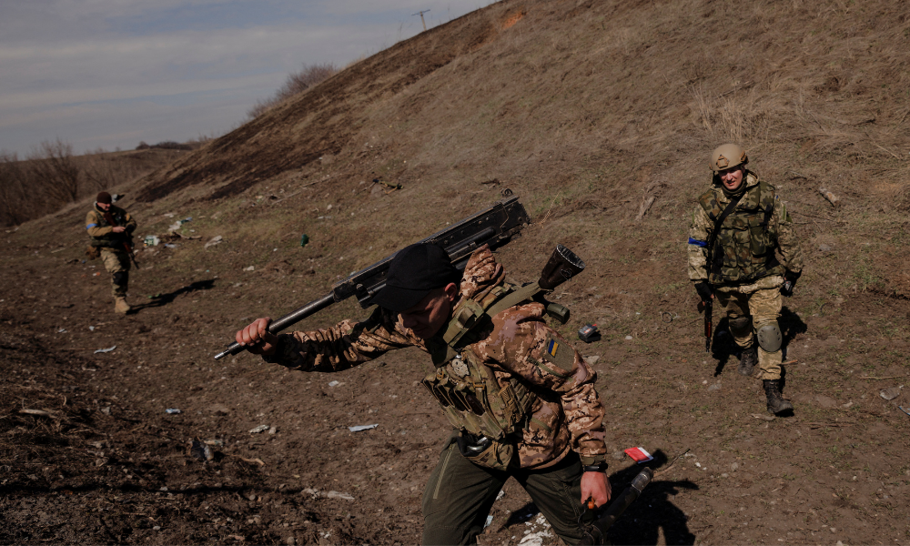 Pentagon will bolster weapons training for Ukrainians as aid expands - Economygalaxy